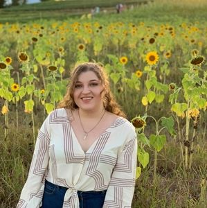 Meet your Posher, Lily